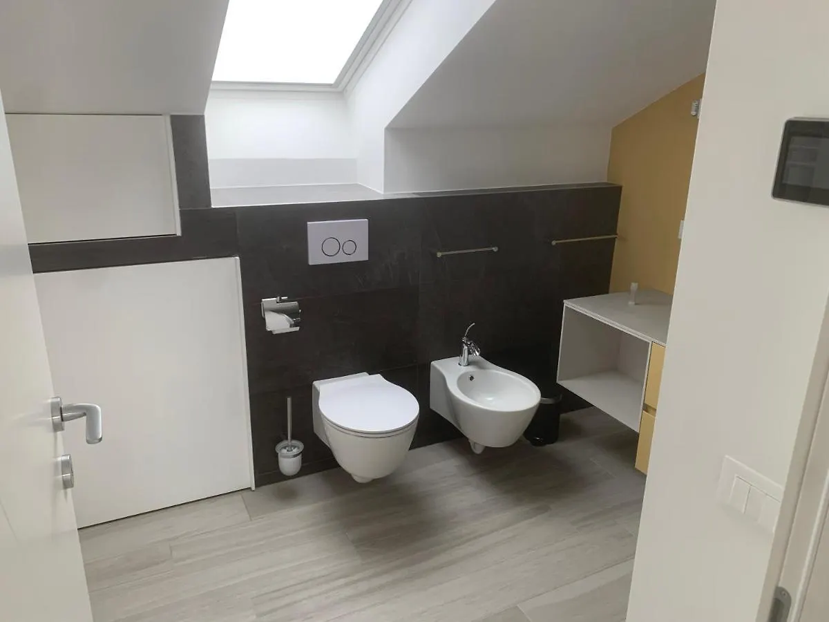 Il Giglio Apartment Loano 0*,