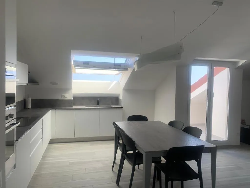 Il Giglio Apartment Loano
